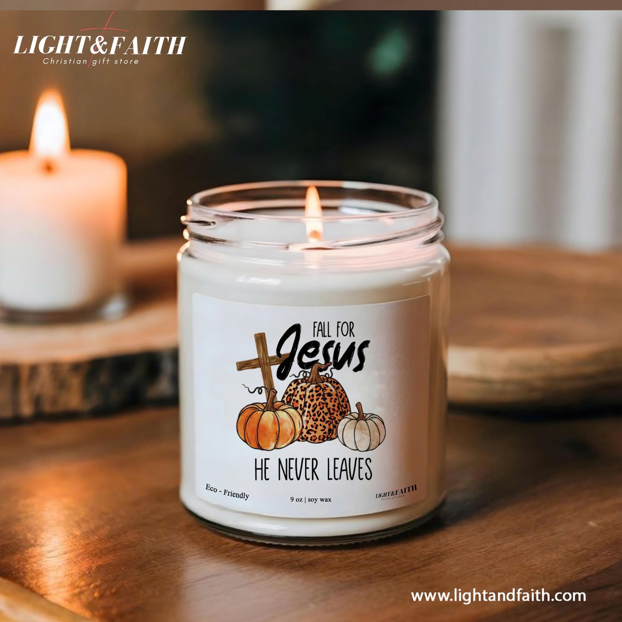 Fall for Jesus Candle, Inspirational Christian Candle, He Never Leaves, Autumn Pumpkin Design, Uplifting Gift for Fall CDLAF32